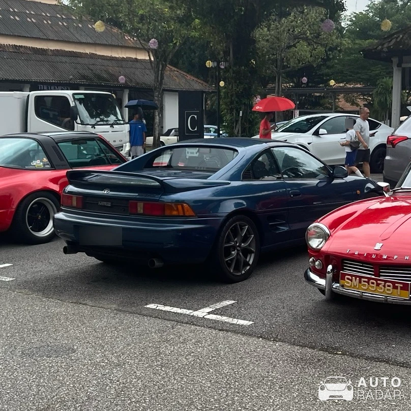 Toyota MR2 spotted in Singapore, Singapore