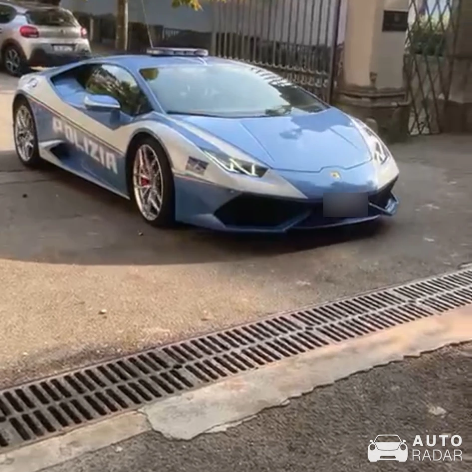 Lamborghini Huracán LP610-4 Polizia spotted in Como