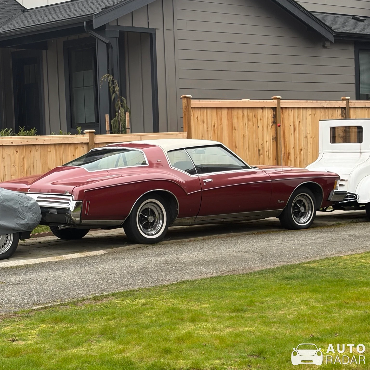 Buick Riviera Boat-Tail spotted in Bellevue