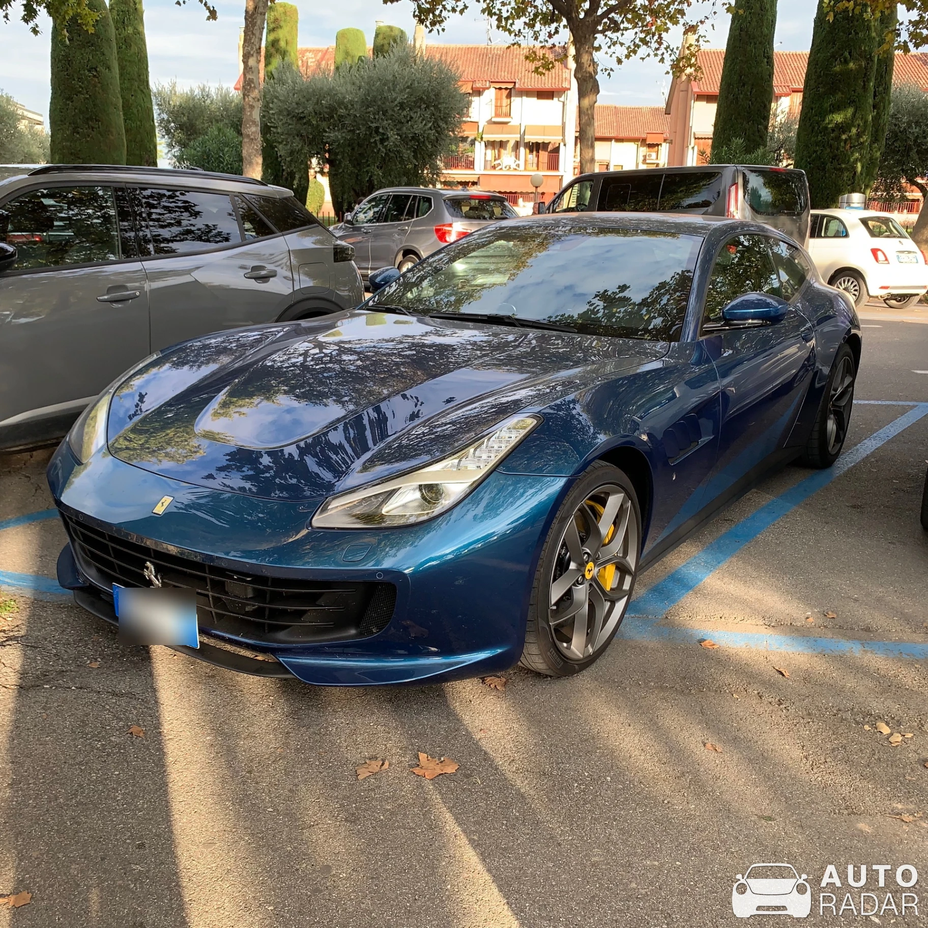 Ferrari GTC4Lusso spotted in Sirmione, Italien