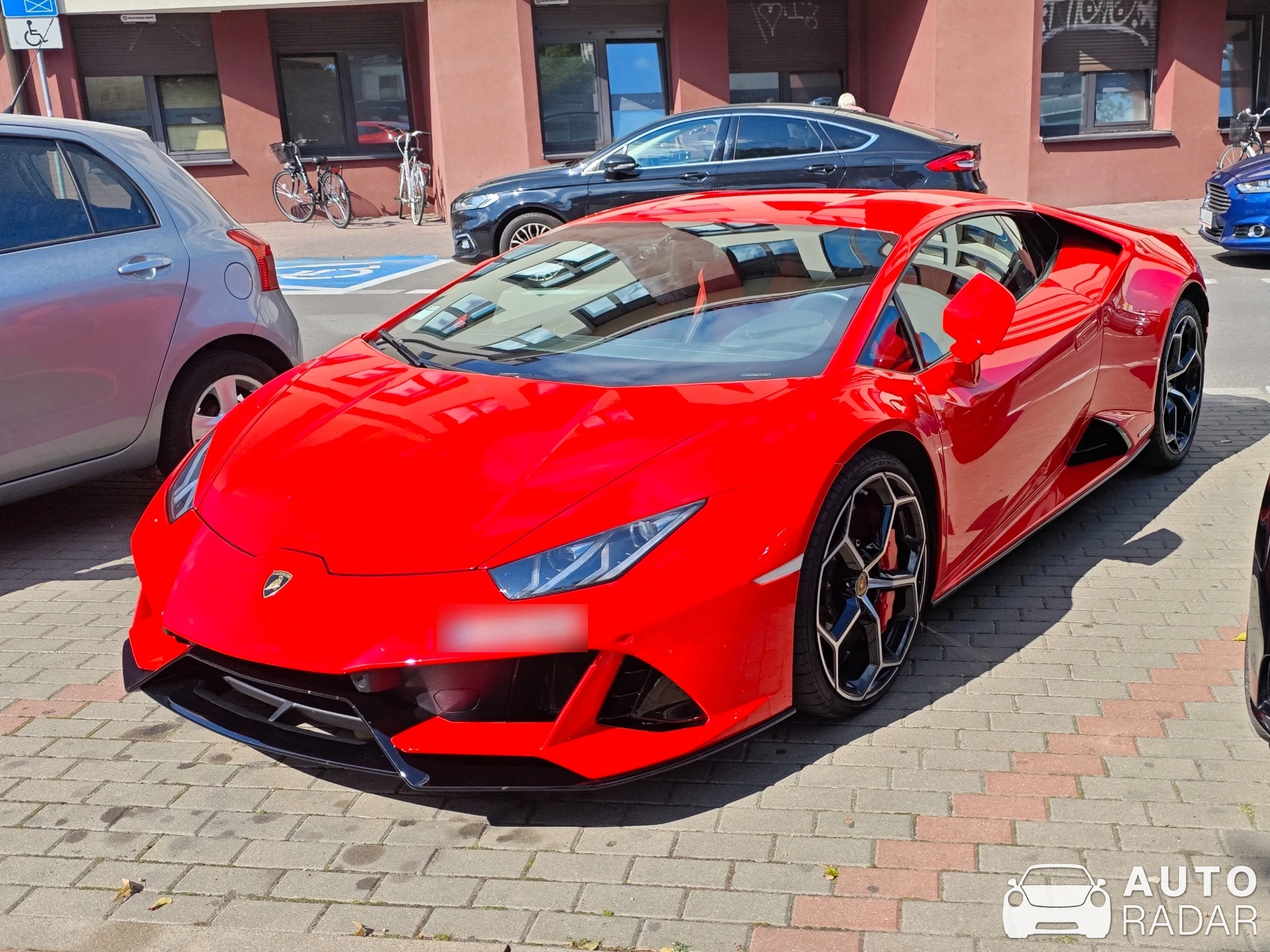 Lamborghini Huracán LP640-4 EVO spotted in Łuków