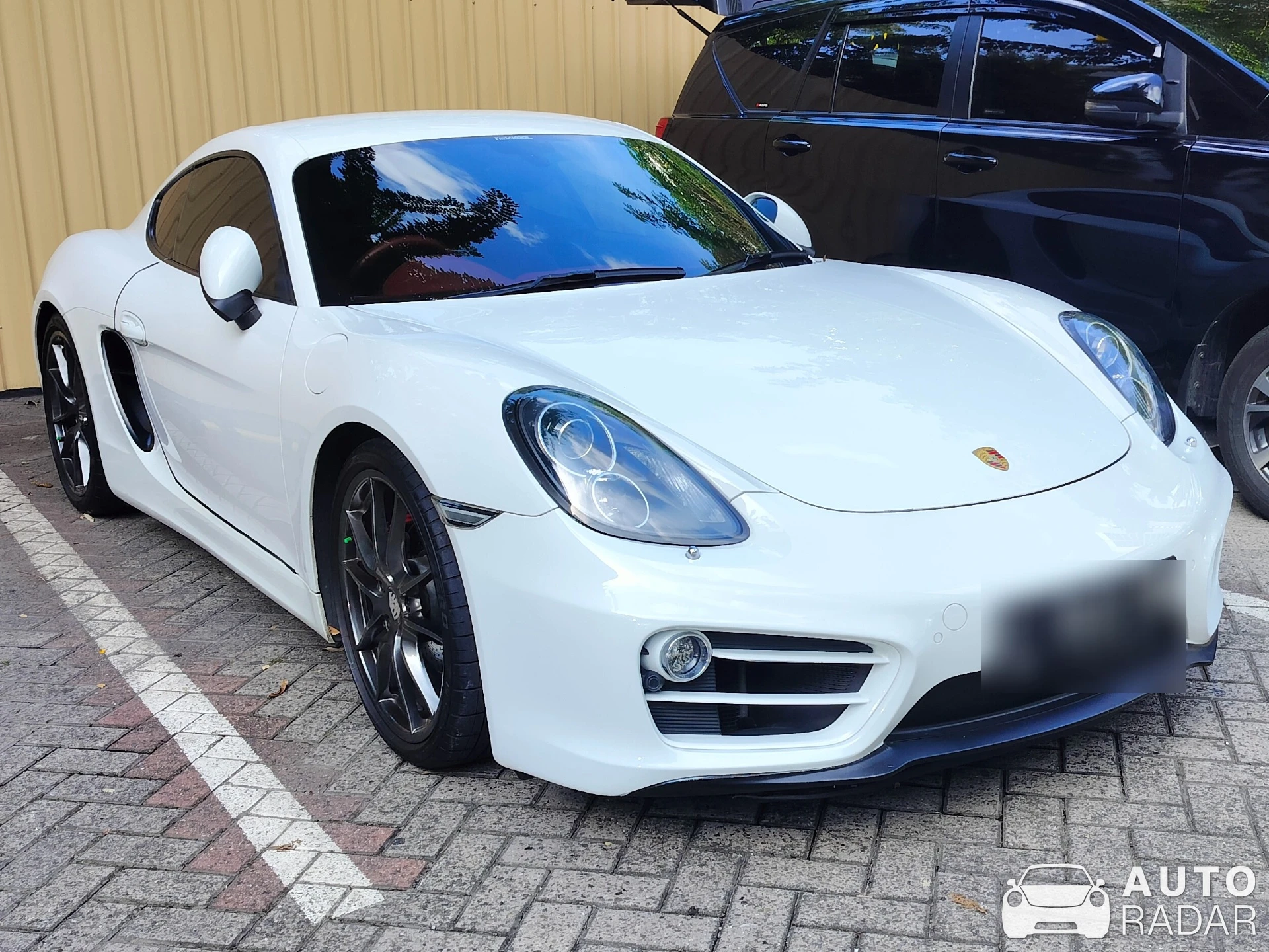 Porsche 981 Boxster spotted in Kota Jakarta Pusat, Indonesia