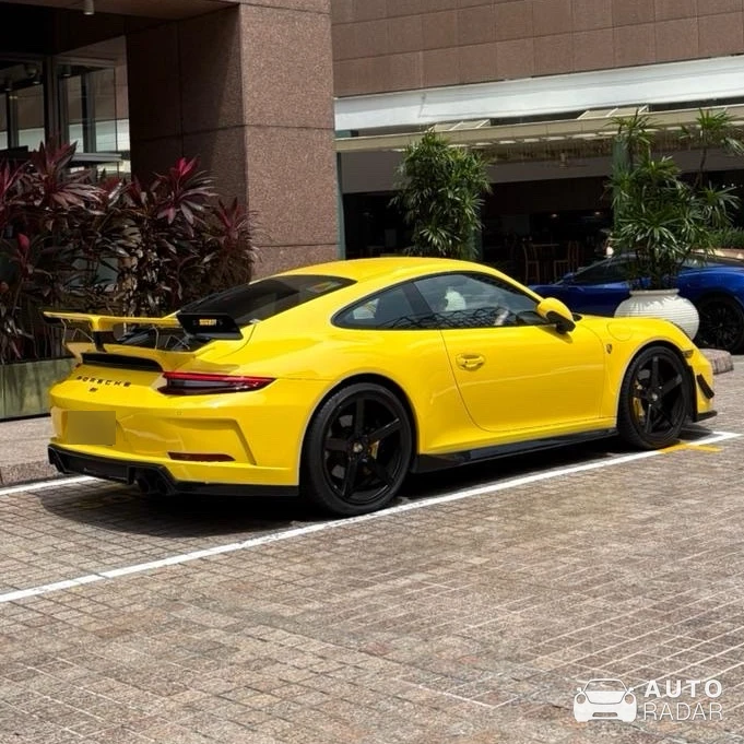 Porsche 991 Carrera S MkI spotted in Singapore, Singapore