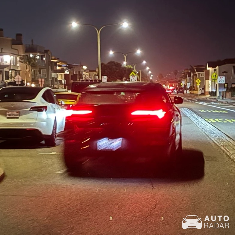 Lamborghini Urus SE spotted in Hermosa Beach, United States
