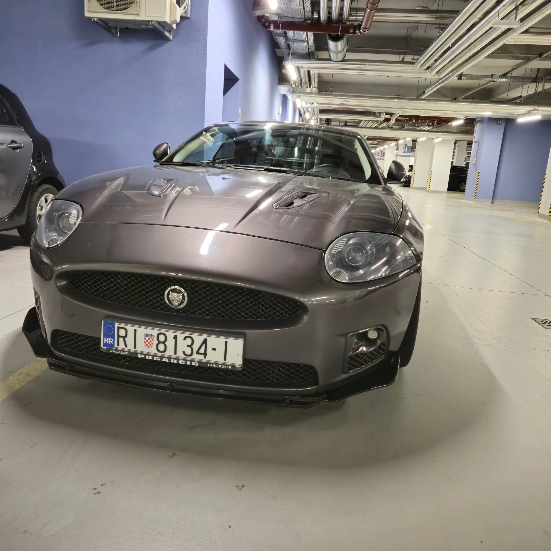 Jaguar XKR-S
