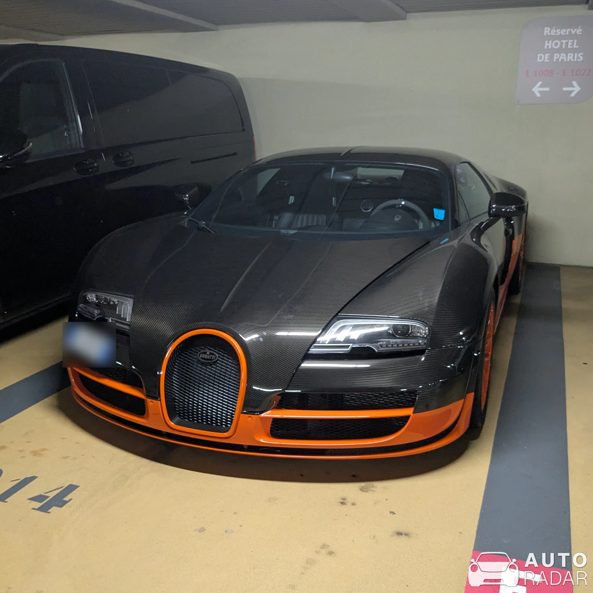 Bugatti Veyron 16.4 Super Sport L'Edition Spéciale Record du Monde spotted in Monaco, Monaco