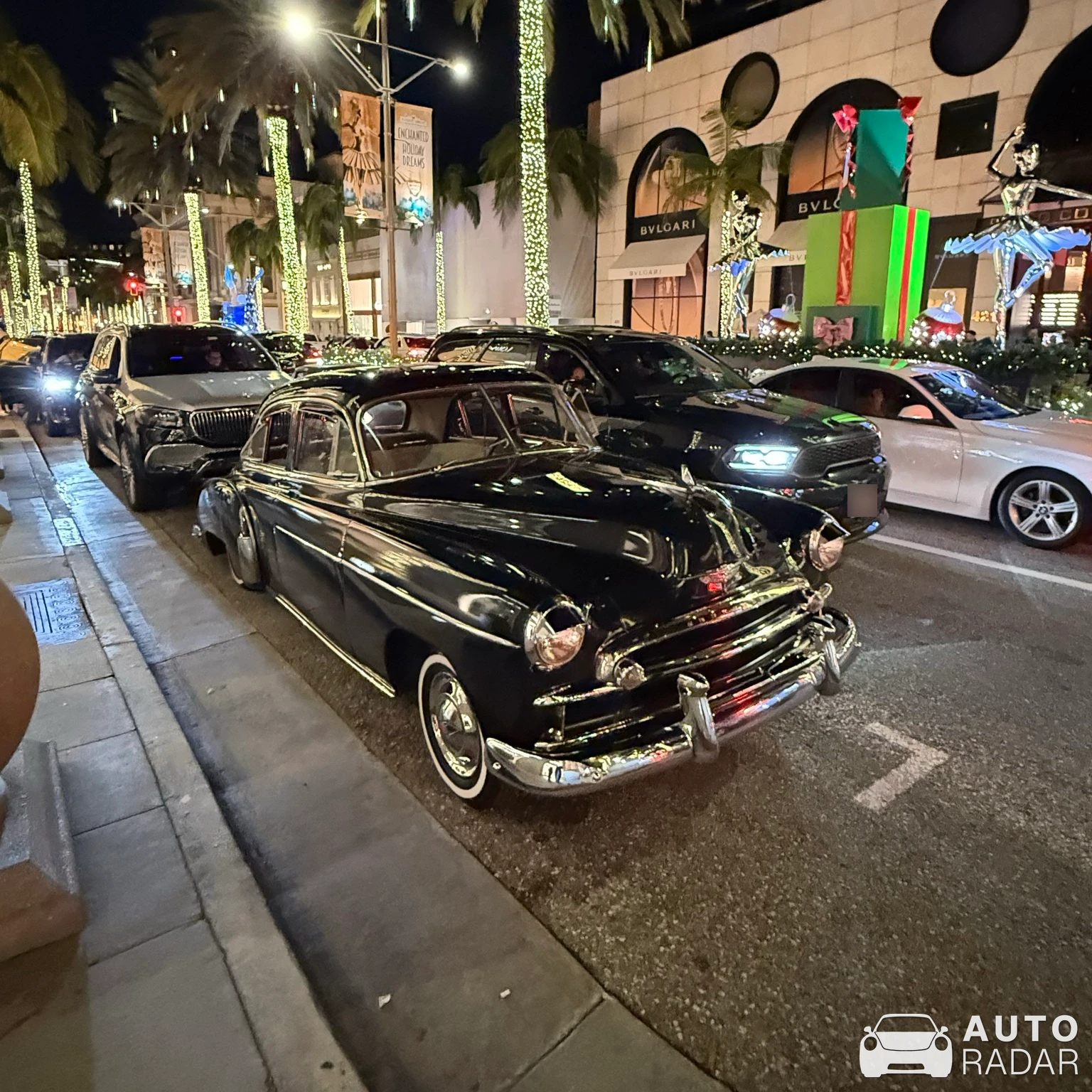 Chevrolet Fleetline DeLuxe 1949 spotted in Beverly Hills