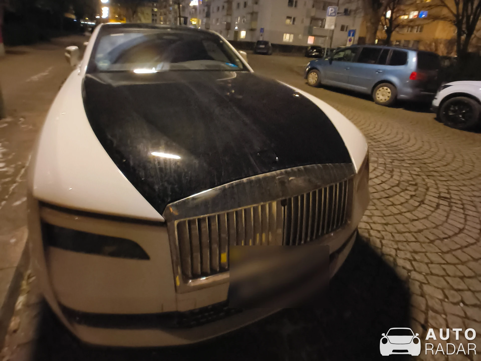 Rolls-Royce Spectre spotted in München, Germany