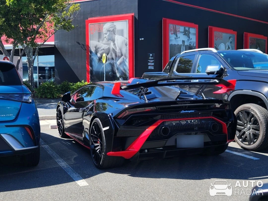 Lamborghini Huracán LP640-2 STO spotted in Surfers Paradise
