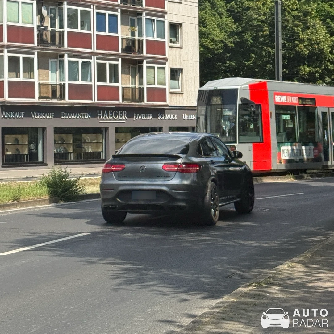 Mercedes-AMG GLC 63 S Coupé C253 2018 spotted in Düsseldorf
