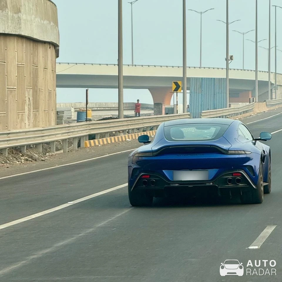 Aston Martin V8 Vantage spotted in Mumbai, India