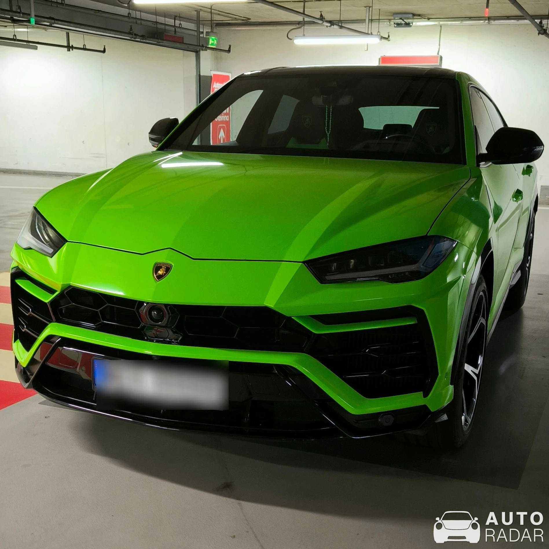 Lamborghini Urus spotted in Moravská Ostrava a Přívoz, Czechia