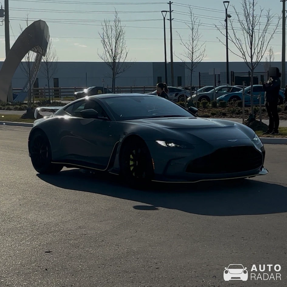 Aston Martin V12 Vantage 2023 spotted in Ajax