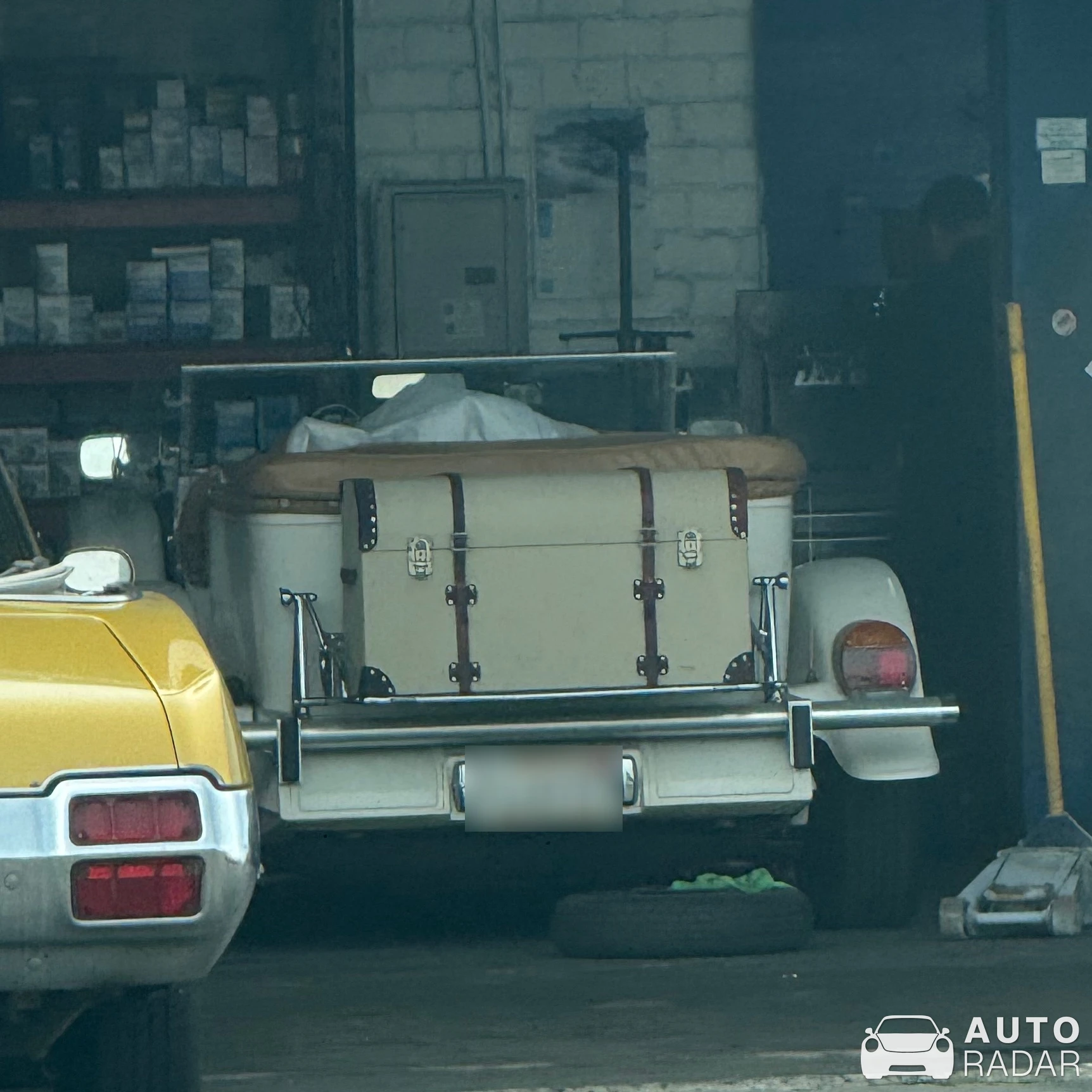 Excalibur Series III spotted in Los Angeles