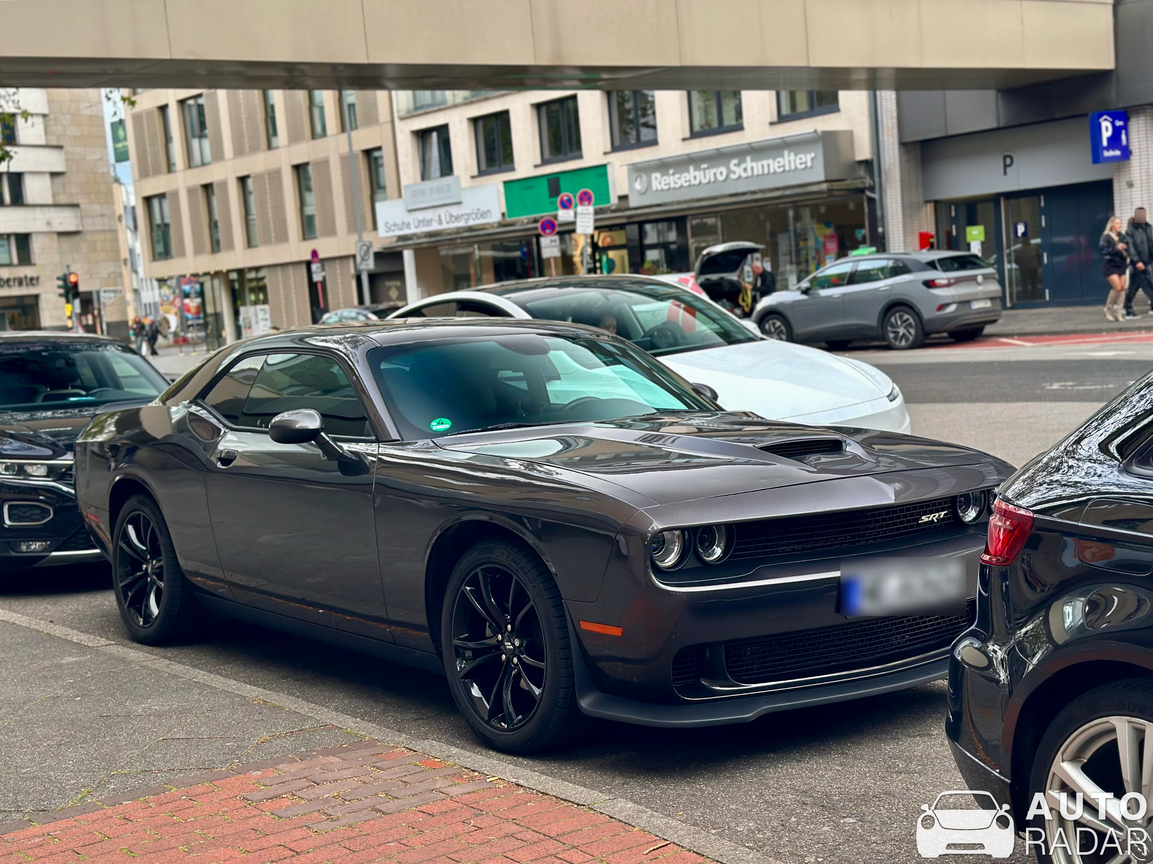 Dodge Challenger SRT 392 2015 spotted in Düsseldorf