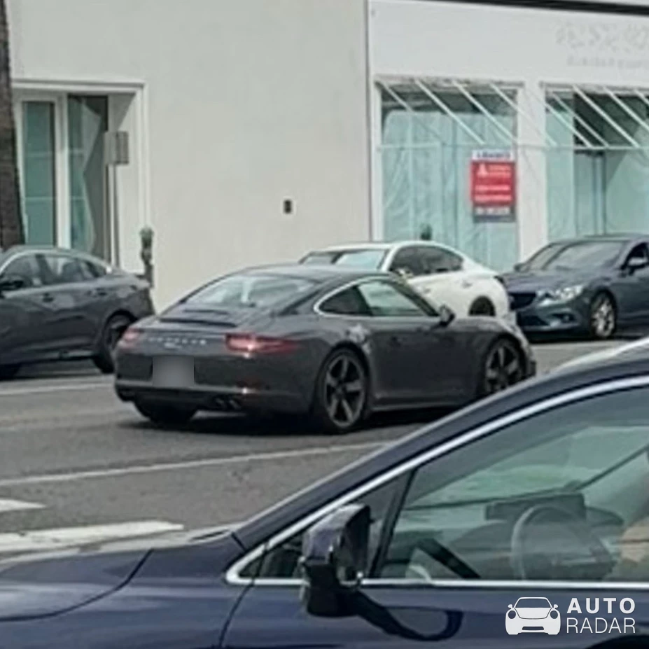 Porsche 991 50th Anniversary Edition spotted in Beverly Hills