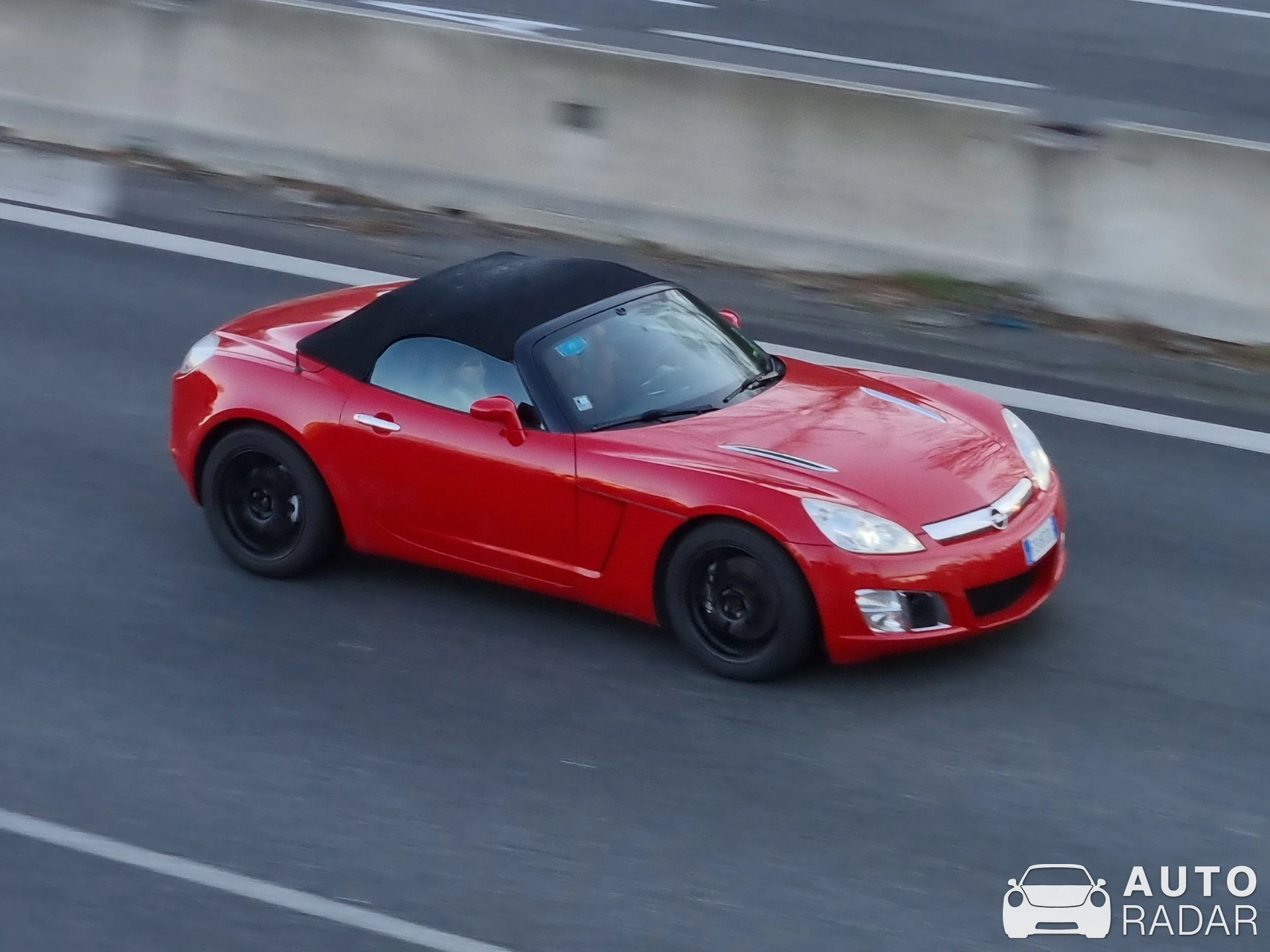 Opel GT Roadster spotted in Milano, Italia