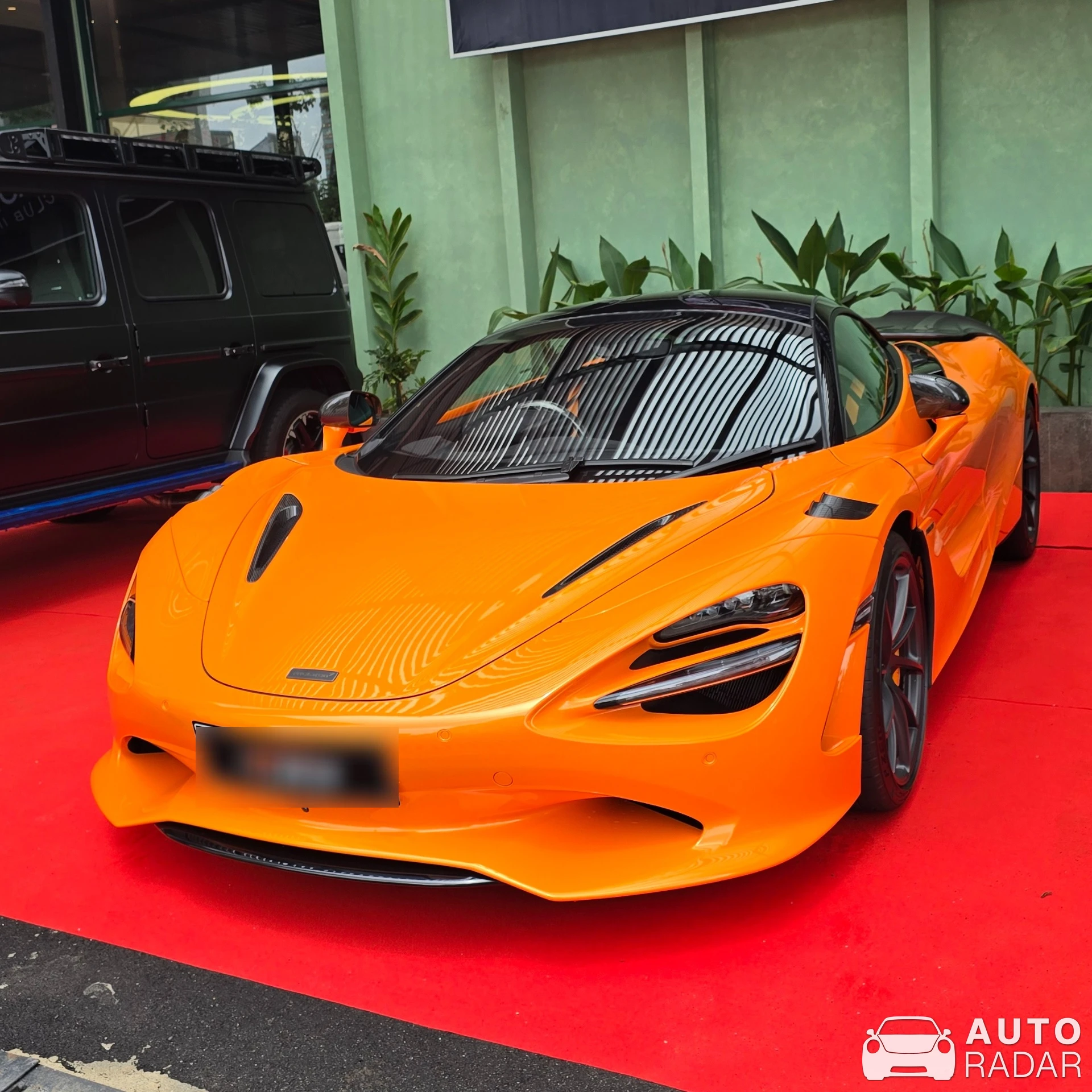 McLaren 750S spotted in Jakarta, Indonesia