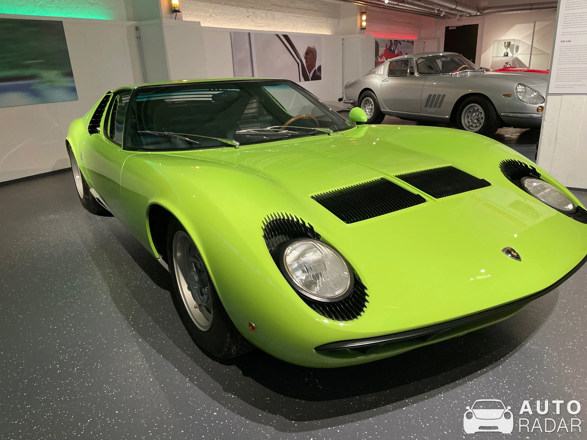 Lamborghini Miura P400 spotted in Hamburg, Germany
