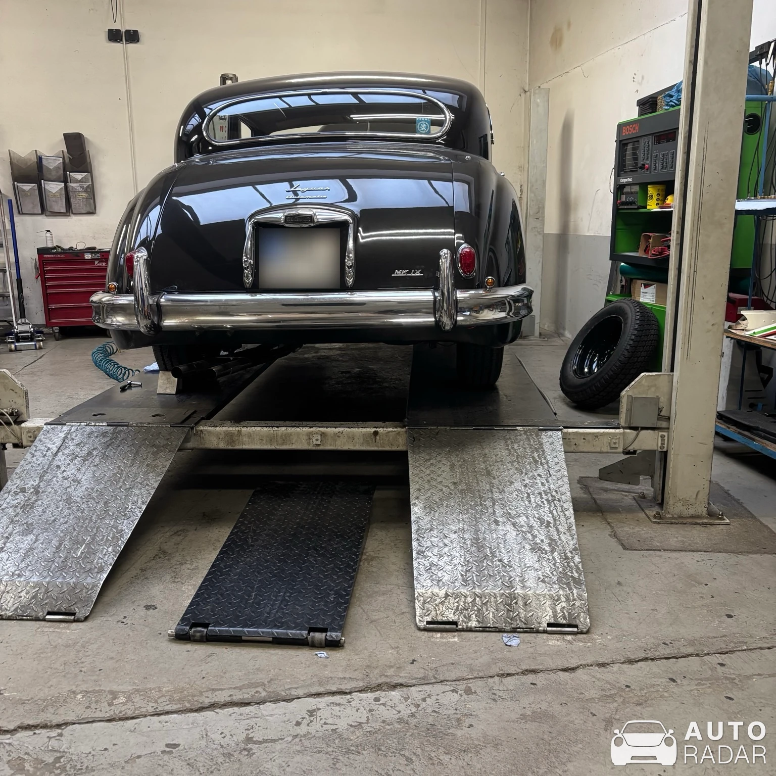 Jaguar MK V spotted in Zwönitz