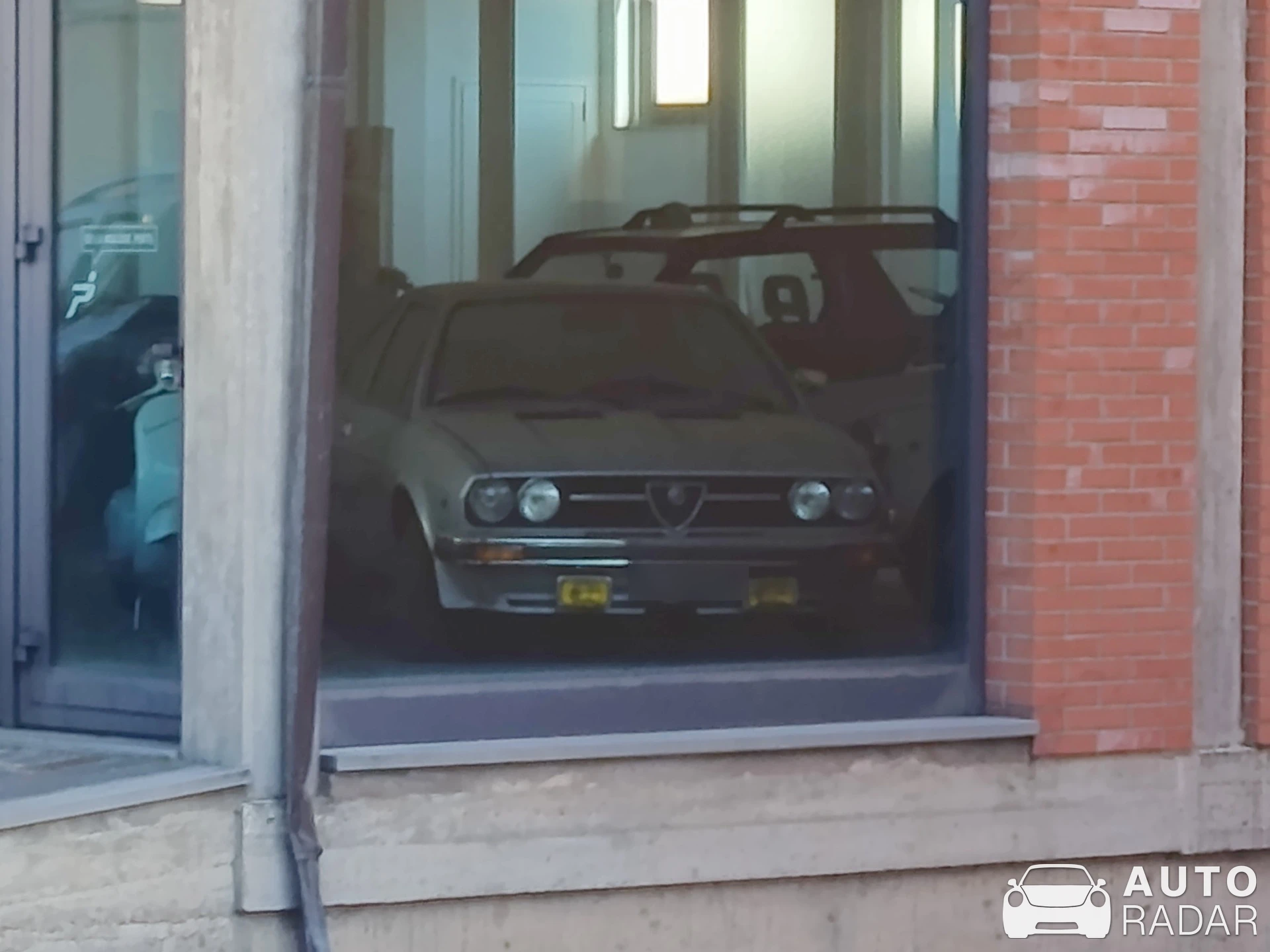 Alfa Romeo Sprint spotted in Bucine
