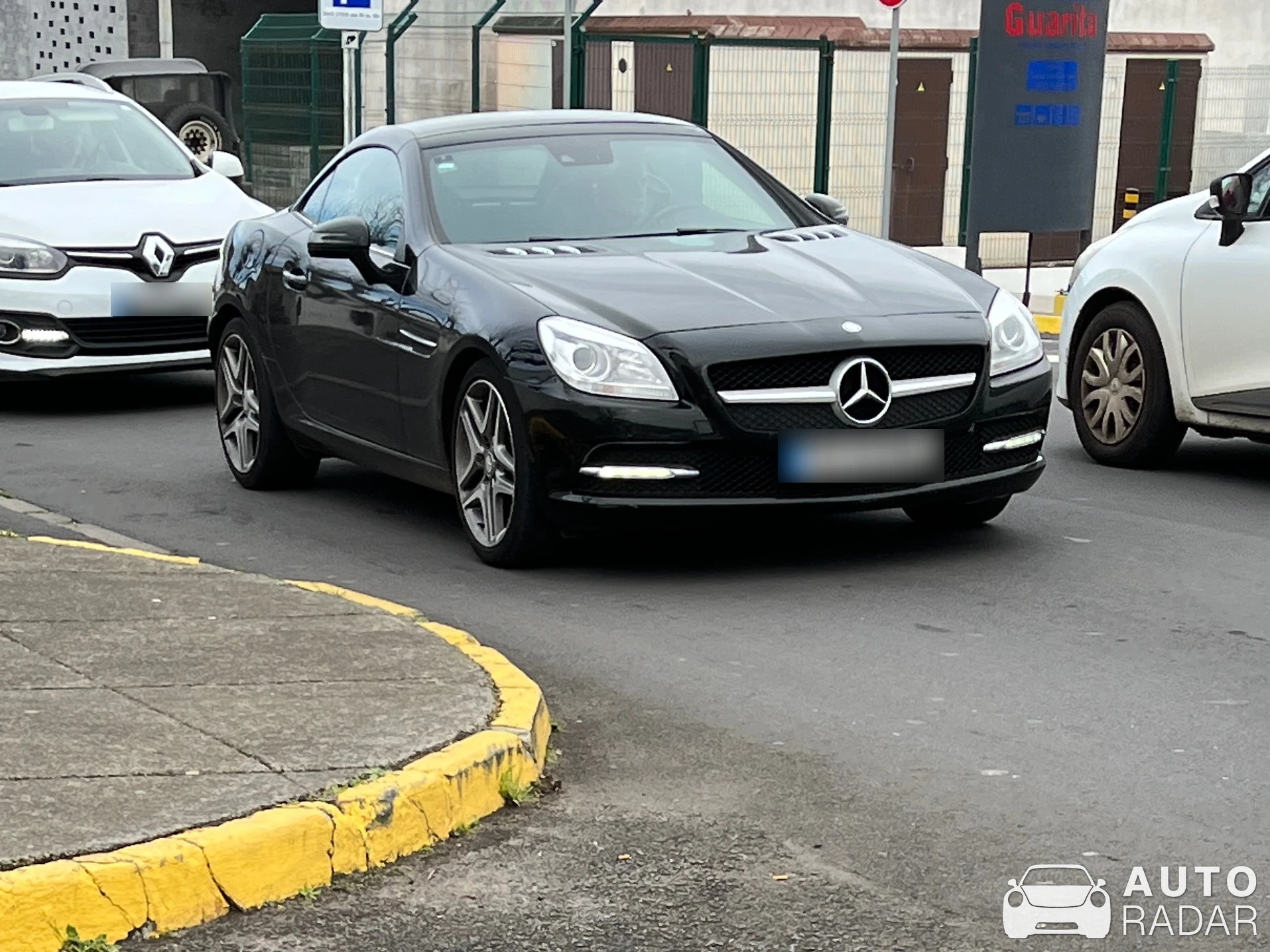 Mercedes-Benz SLK-Klasse R172 spotted in Praia da Vitória