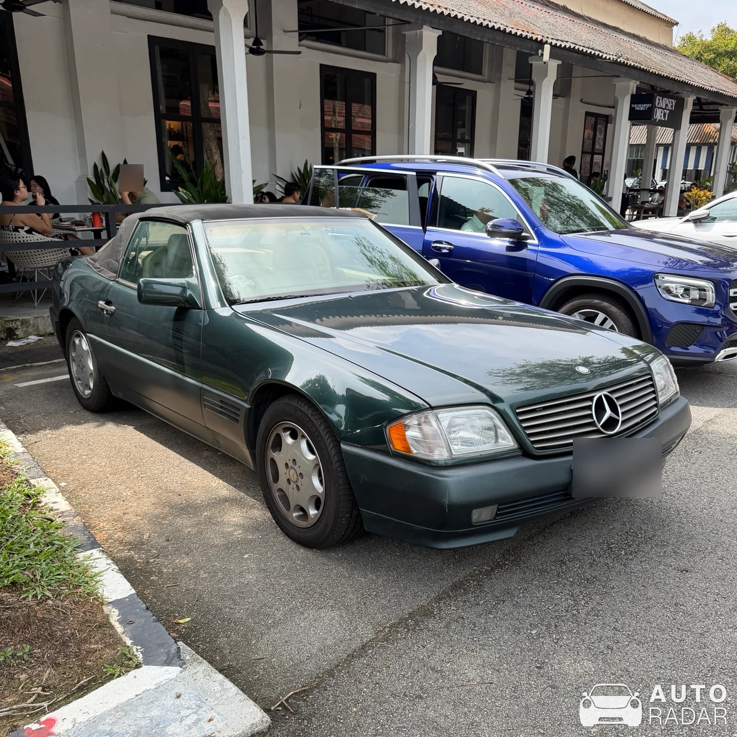 Mercedes-Benz SL 70 AMG R129 spotted in Singapore, 싱가포르
