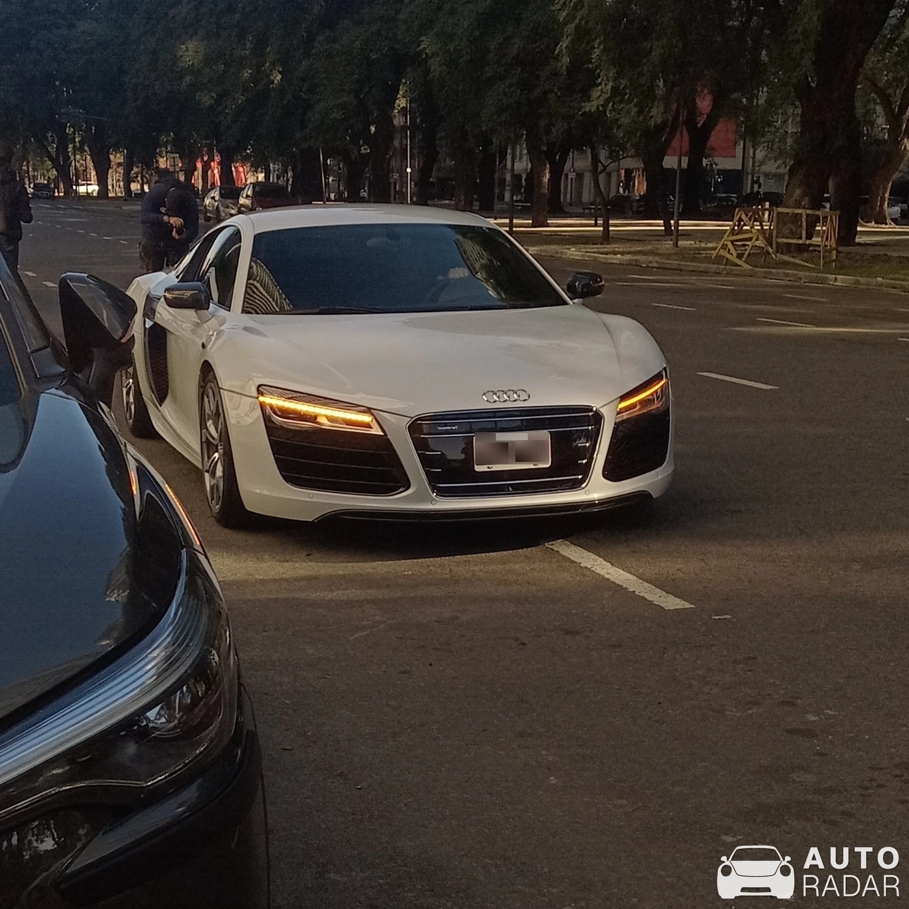 Audi R8 V10 2013 spotted in Buenos Aires