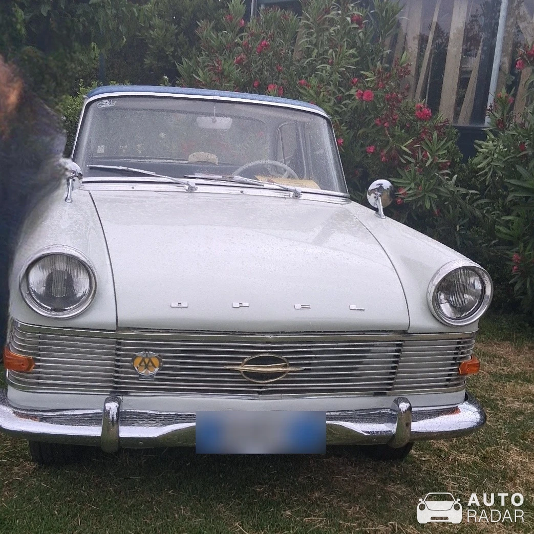 Opel Rekord P2 spotted in Alimos, Greece