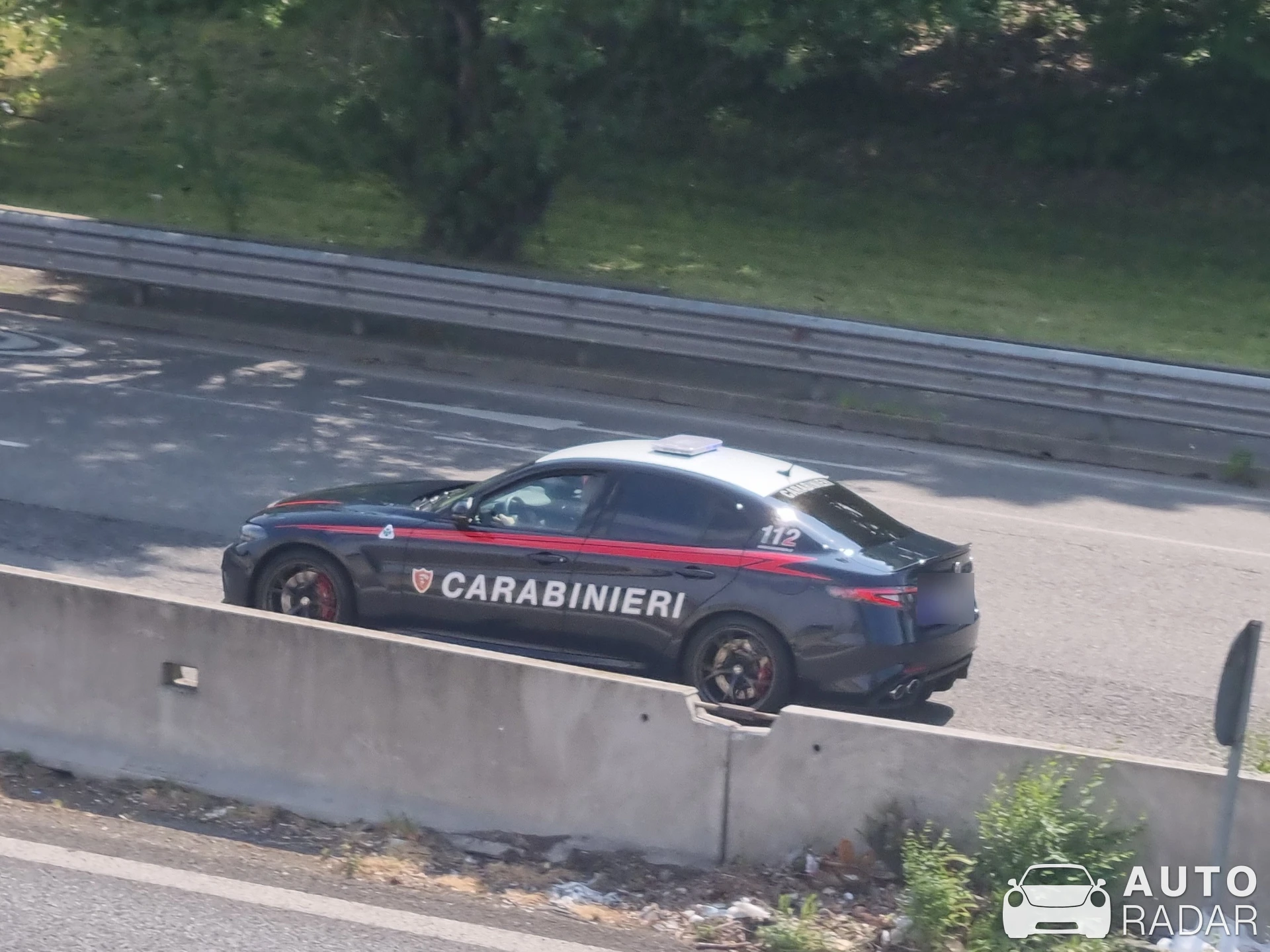 Alfa Romeo Giulia Quadrifoglio Carabinieri spotted in Milano