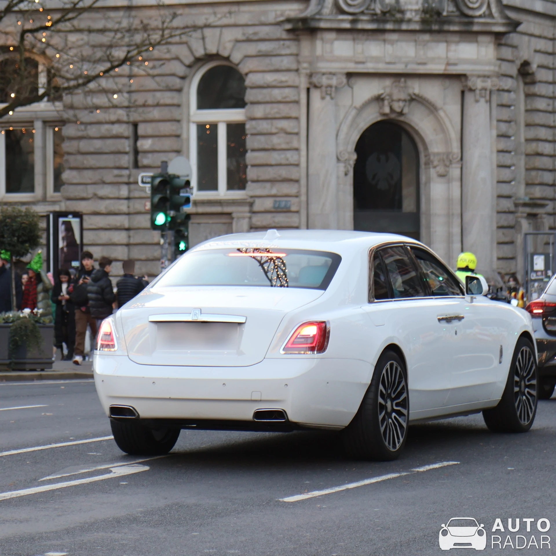 Rolls-Royce Ghost spotted in Düsseldorf, Germany