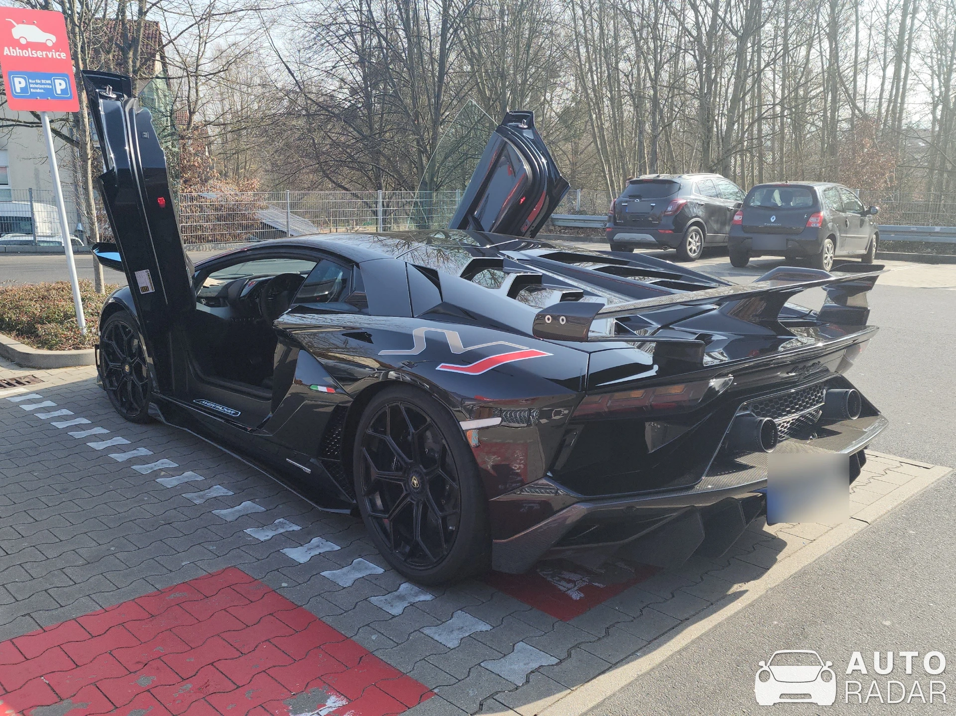 Lamborghini Aventador LP770-4 SVJ spotted in Kassel