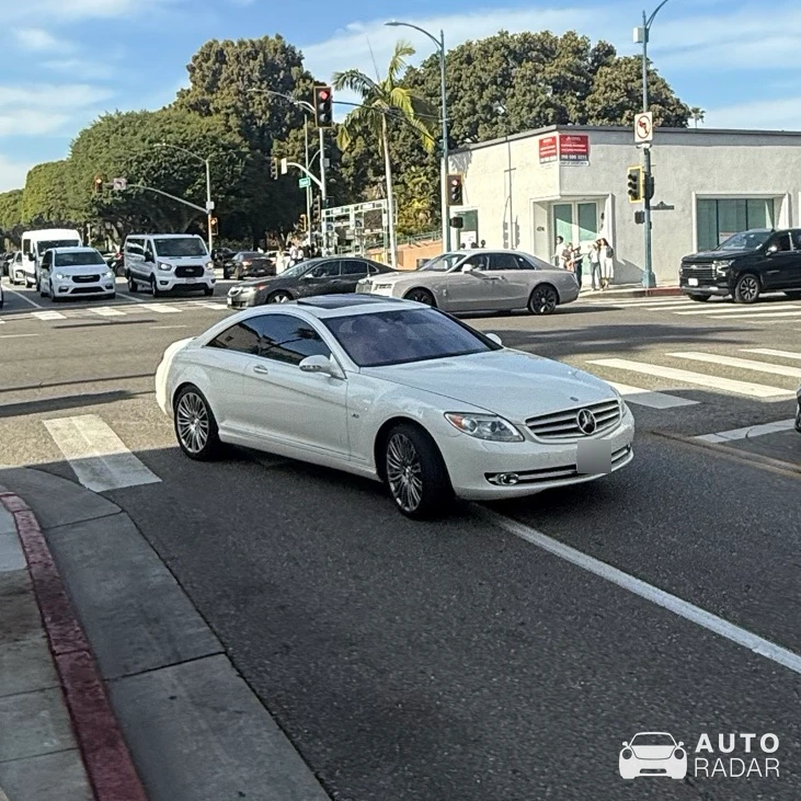 Mercedes-Benz CL 600 C216 spotted in Beverly Hills