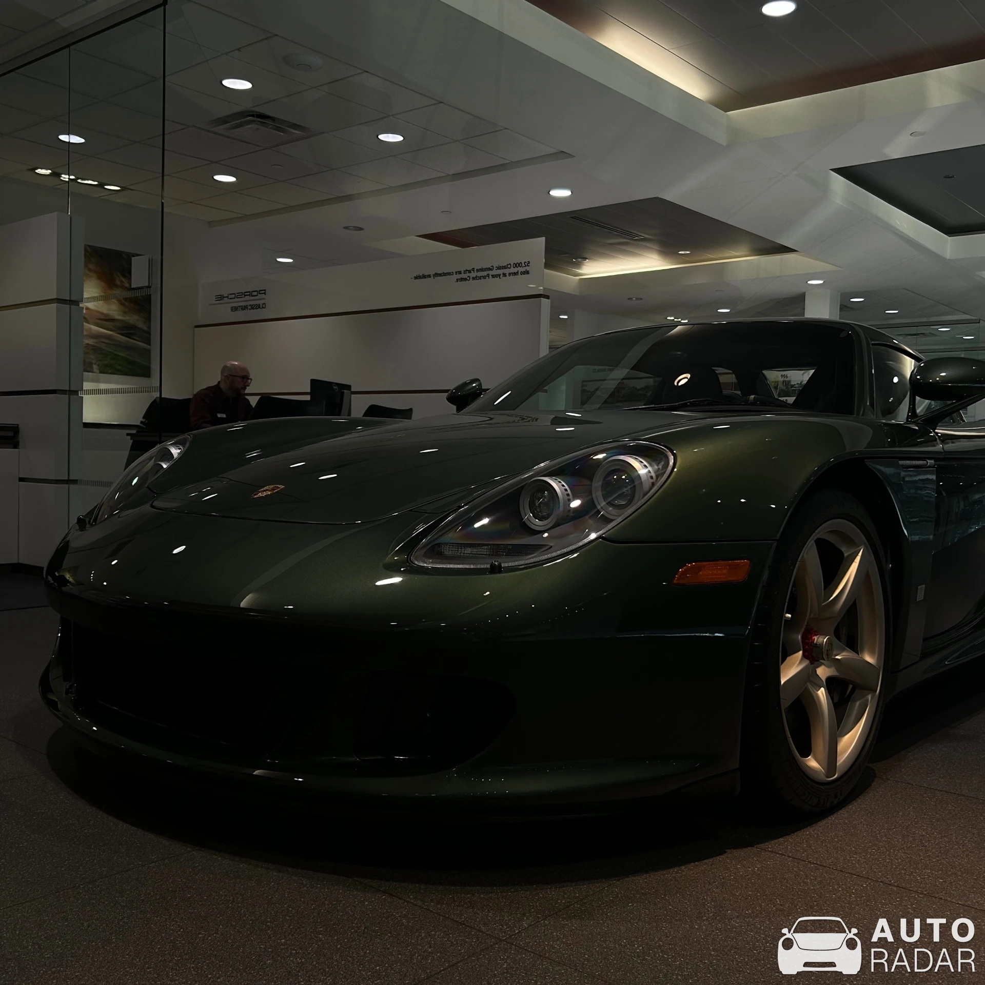 Porsche Carrera GT spotted in Roswell, United States