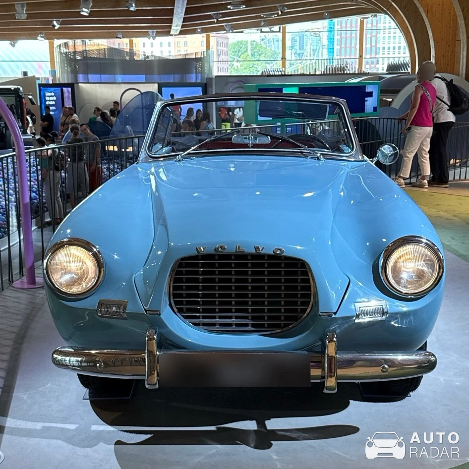 Volvo P1900 spotted
