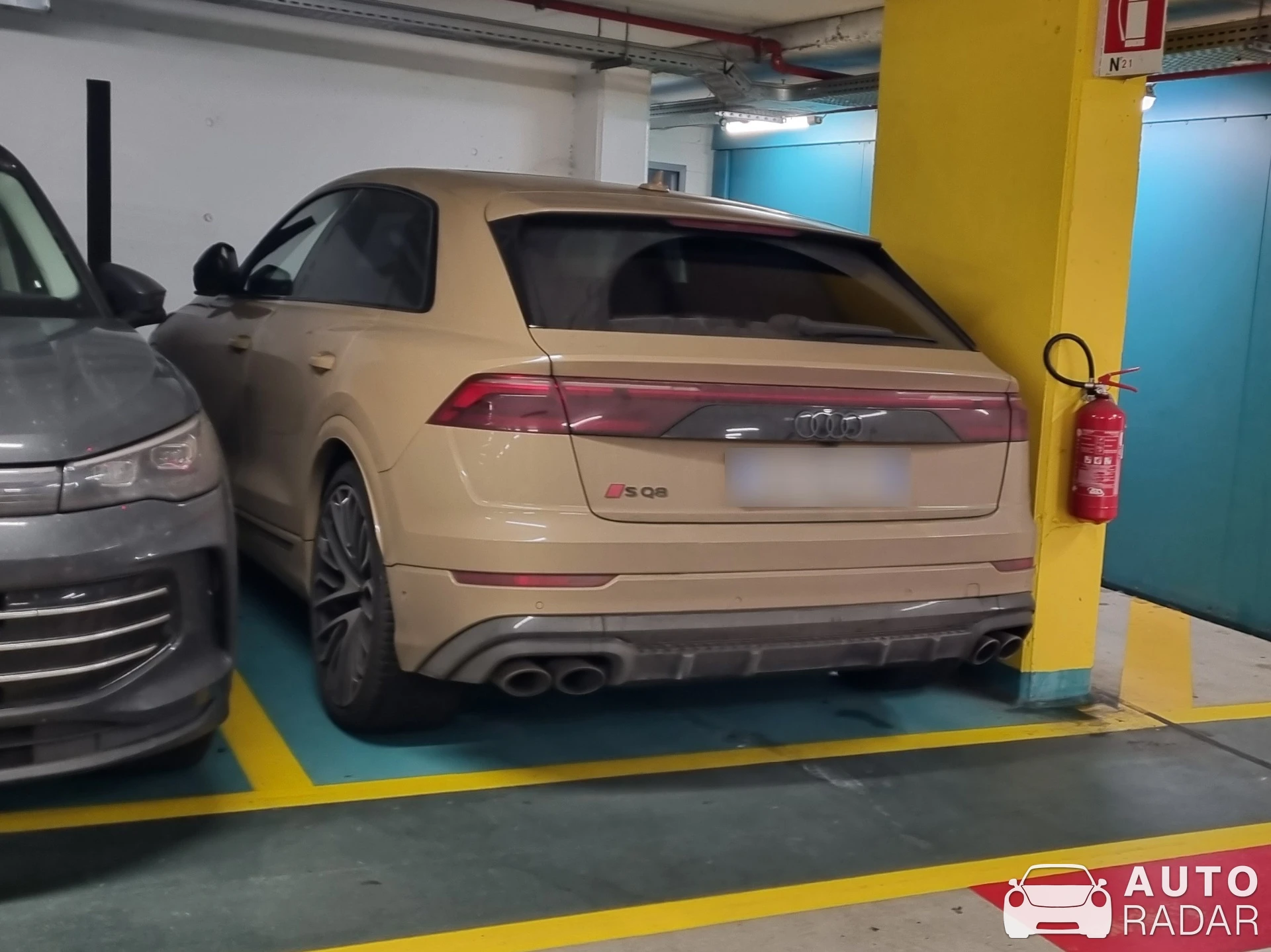 Audi SQ8 spotted in Milano, Italy