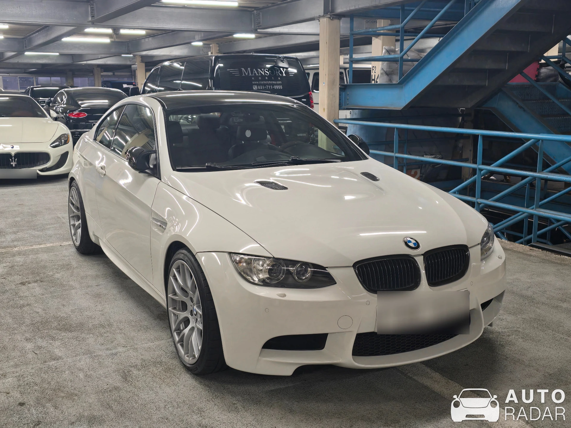 BMW M3 E92 Coupé spotted in Seocho District, South Korea