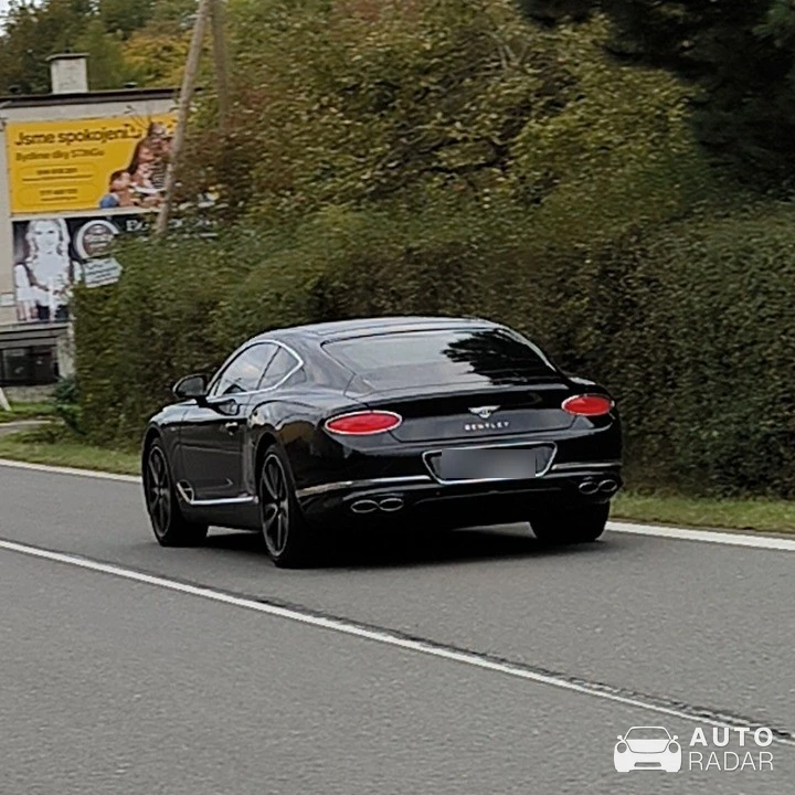 Bentley Continental GT V8 Azure spotted in Karviná, Czechia