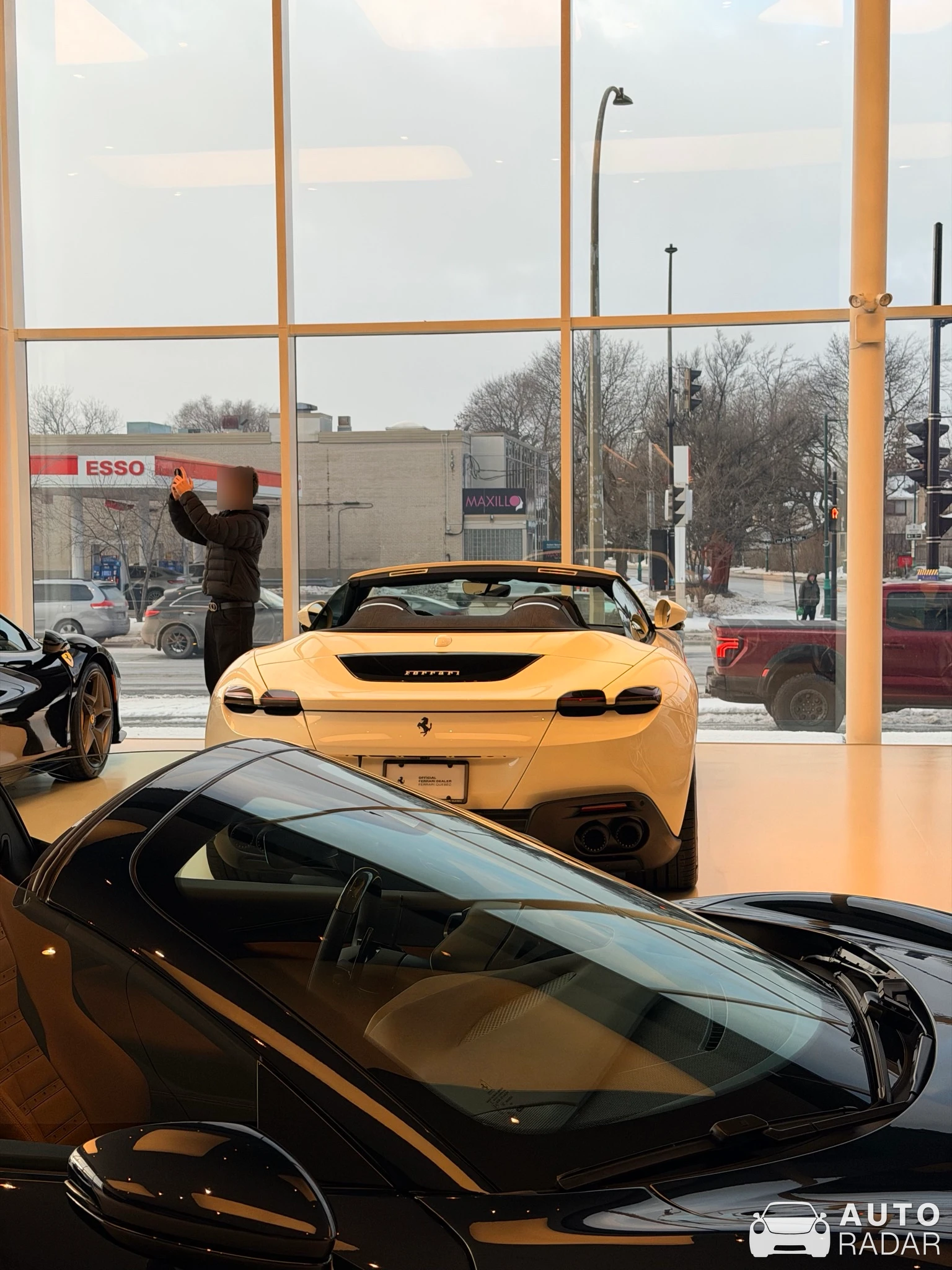 Ferrari Roma Spider spotted in Montréal, Canada