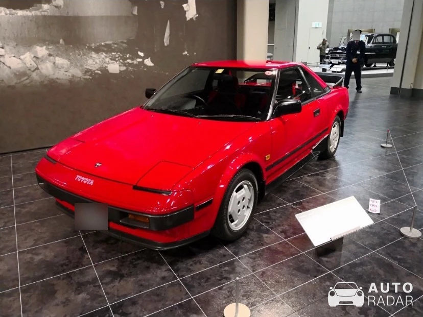 Toyota MR2 spotted in Torino, Italie