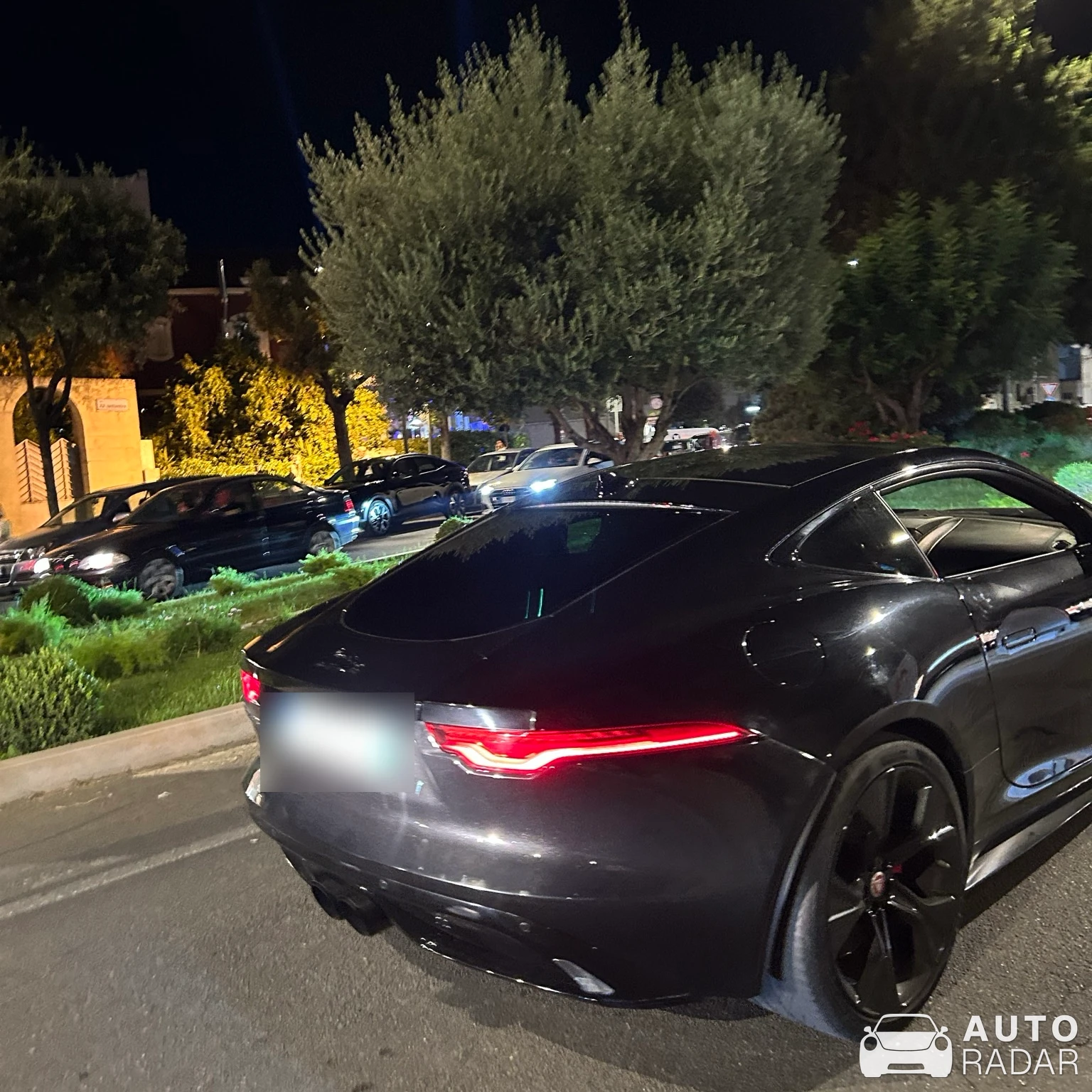 Jaguar F-Type Coupé 2017 spotted in Matera