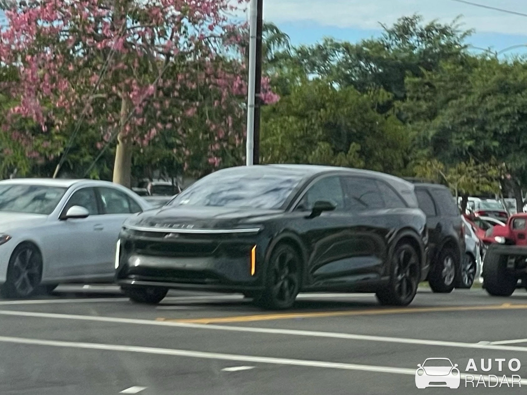 Lucid Gravity spotted in Torrance