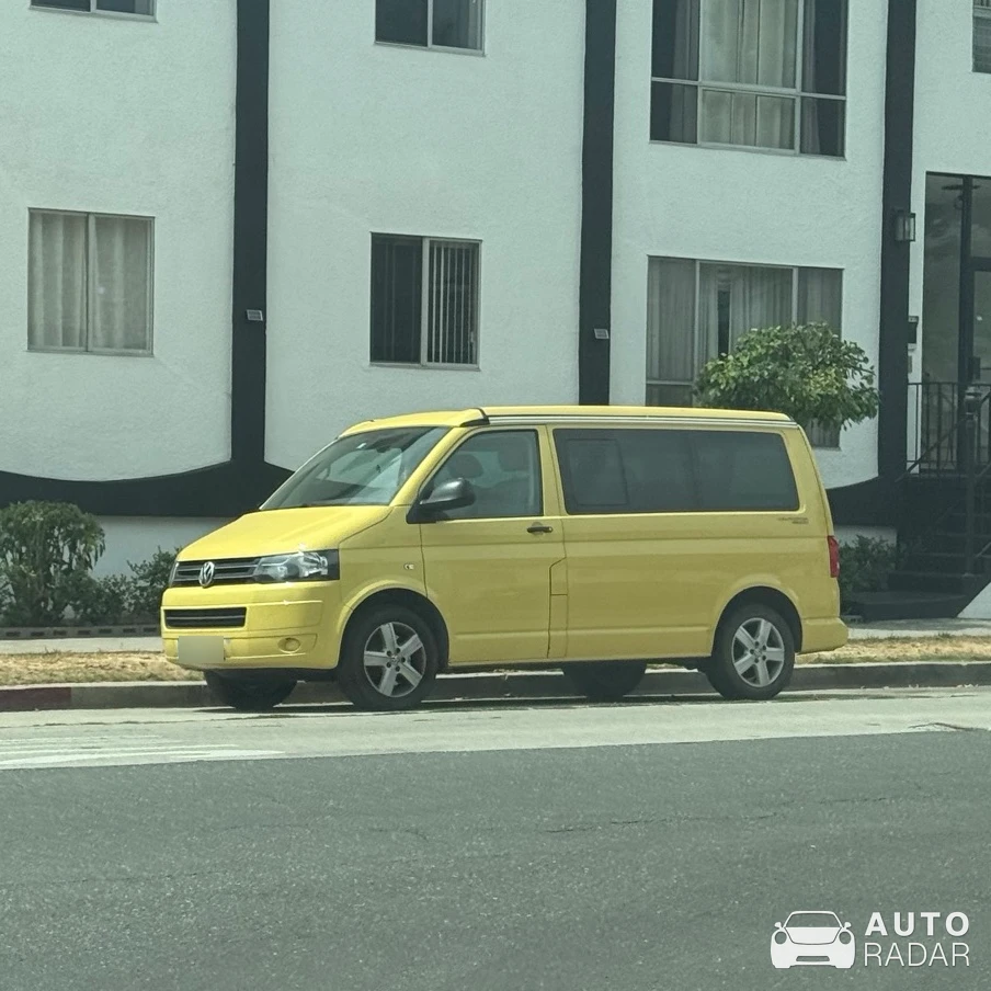 Volkswagen Transporter T6 spotted in Beverly Hills