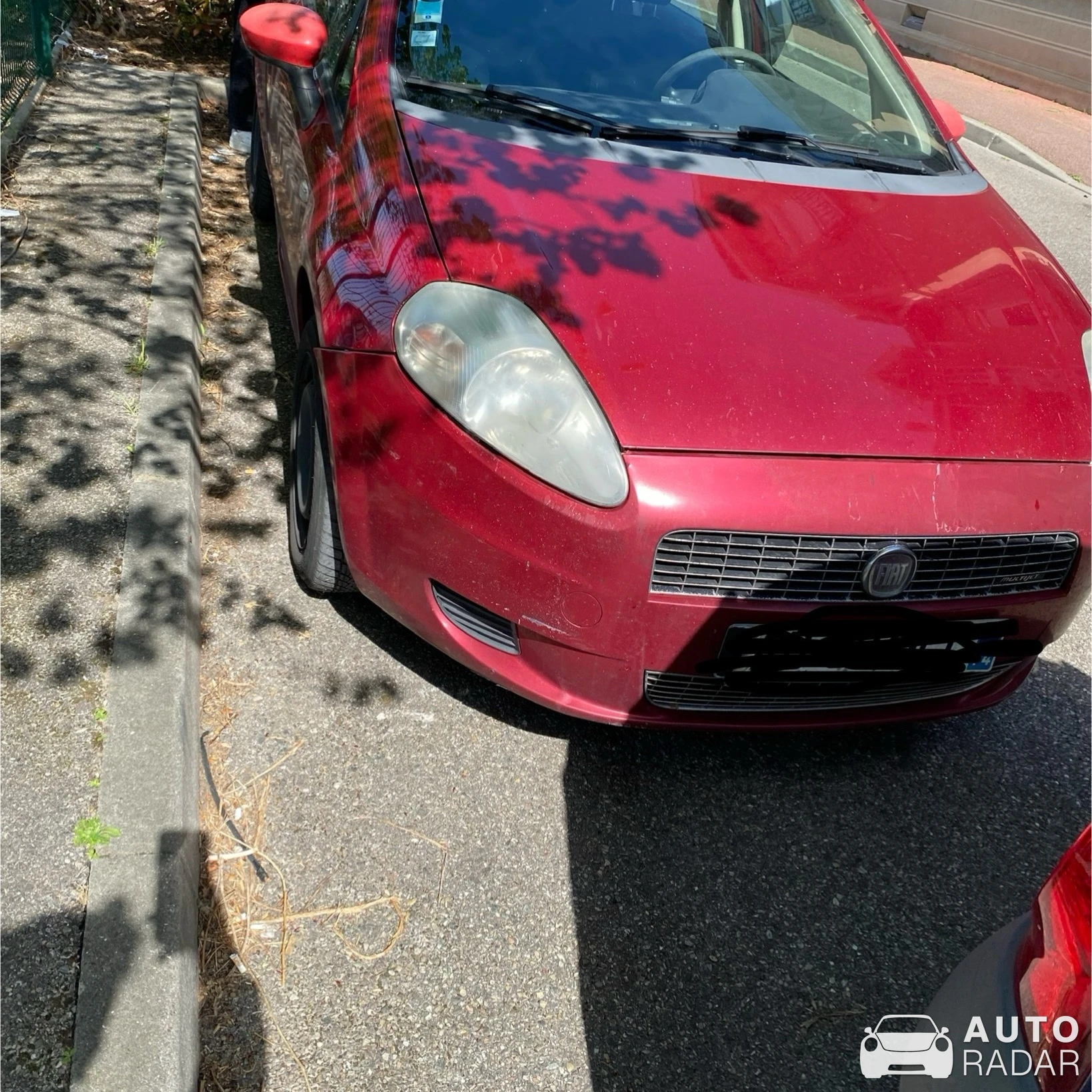 Fiat Grande Punto 2016 spotted in Saint-Rambert-d'Albon