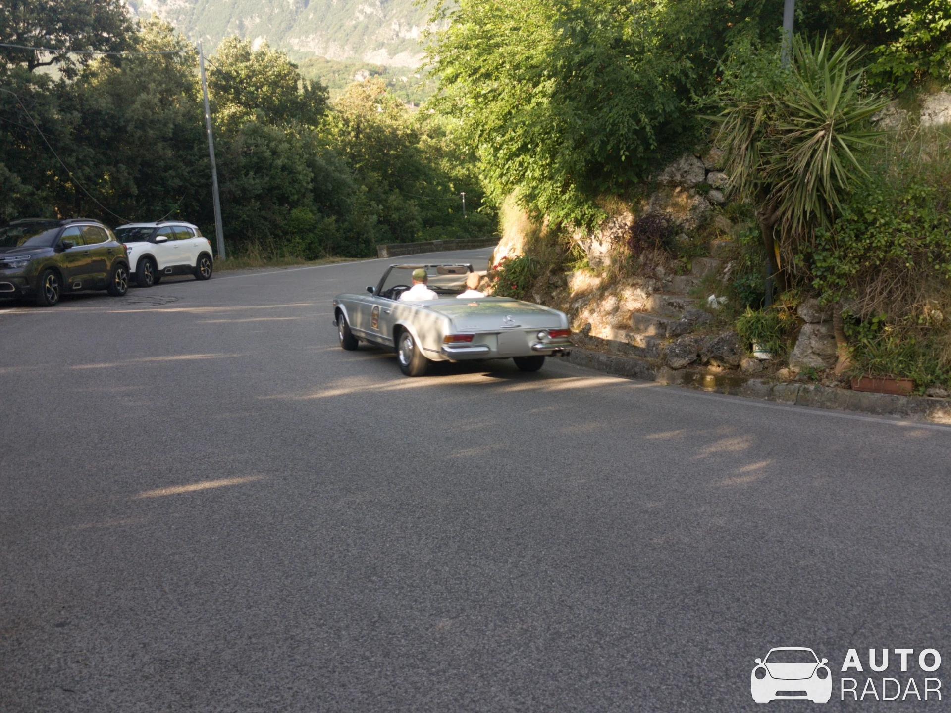 Mercedes-Benz W113 spotted in Maratea