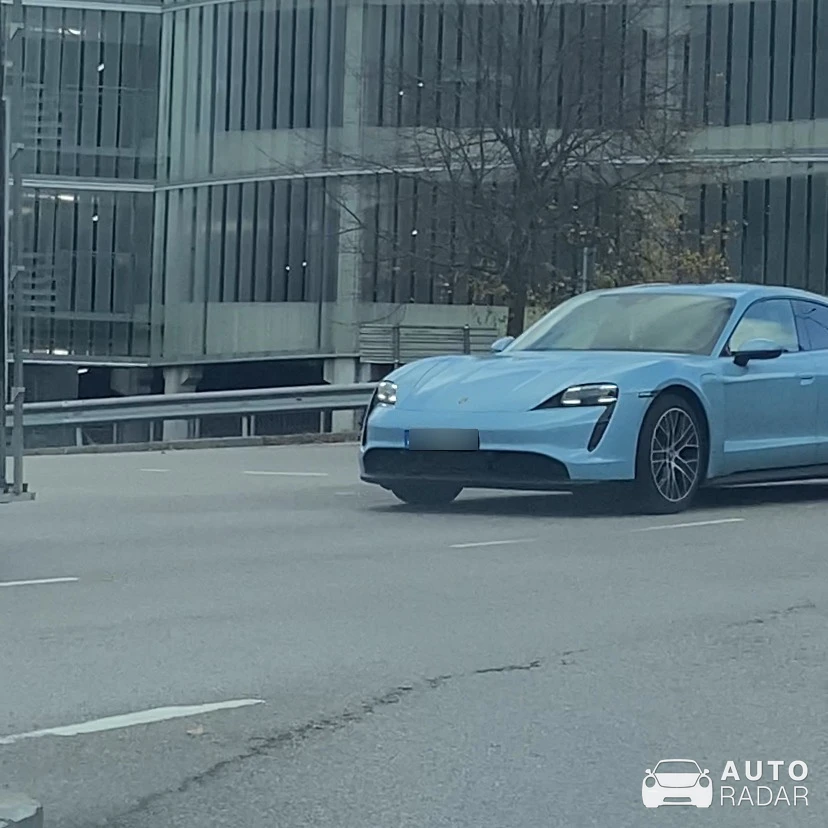 Porsche Taycan spotted in Västra Götalands län, Sweden