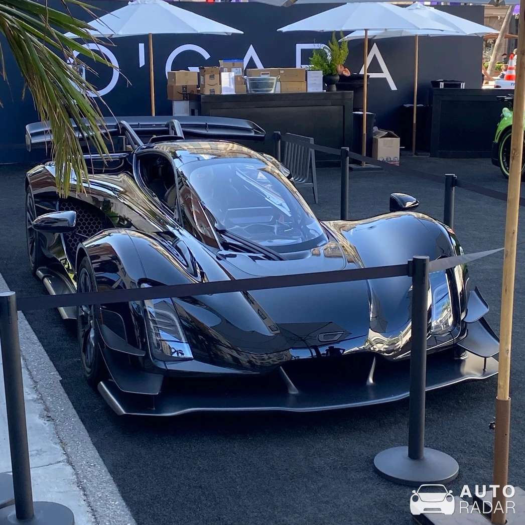 Czinger 21C Blackbird spotted in Beverly Hills, United States