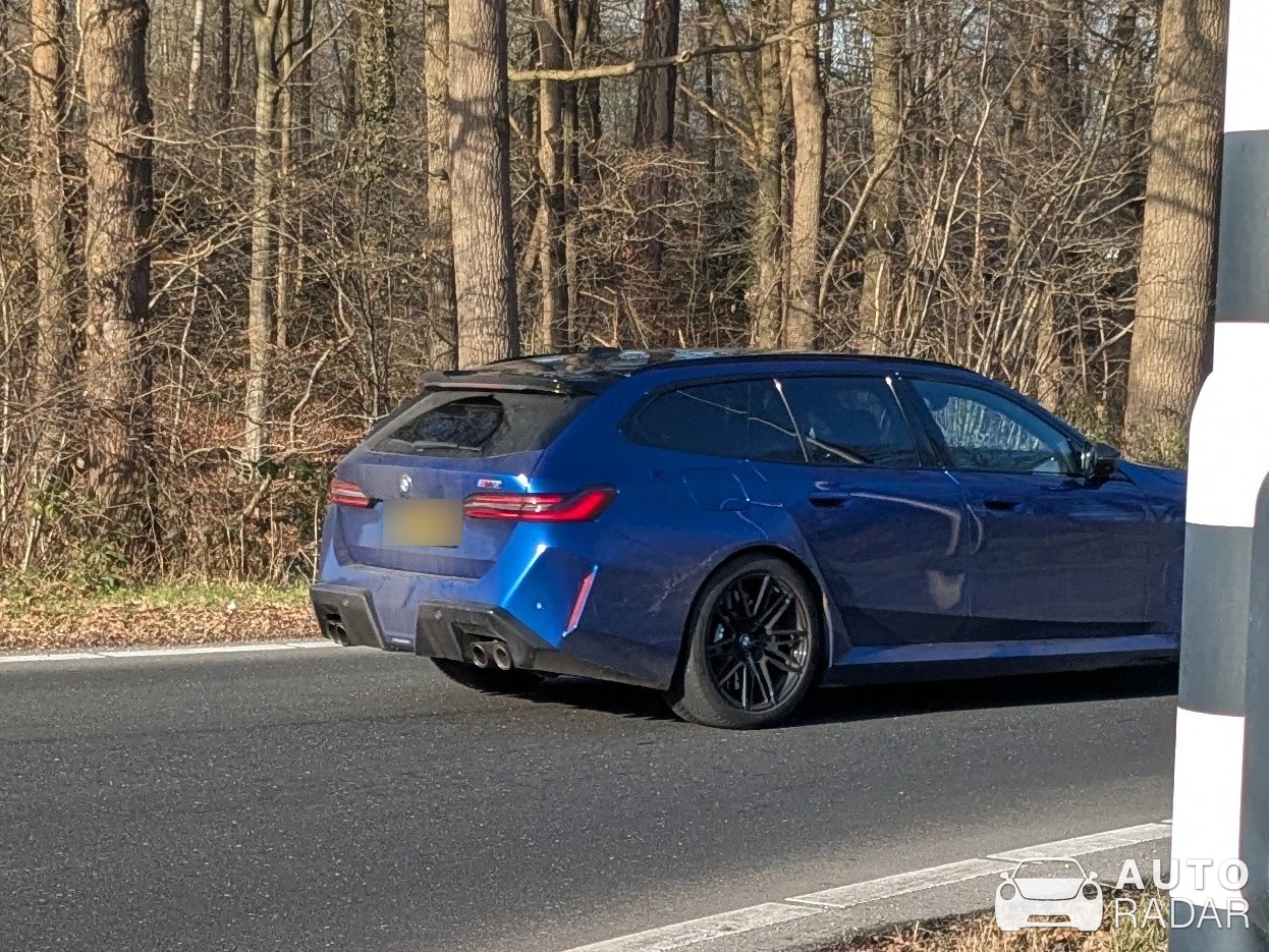 BMW M5 G99 Touring spotted in Hengelo, Netherlands