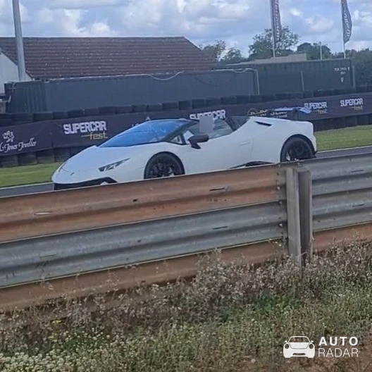 Lamborghini Huracán LP640-4 Performante Spyder spotted in Leicestershire, United Kingdom