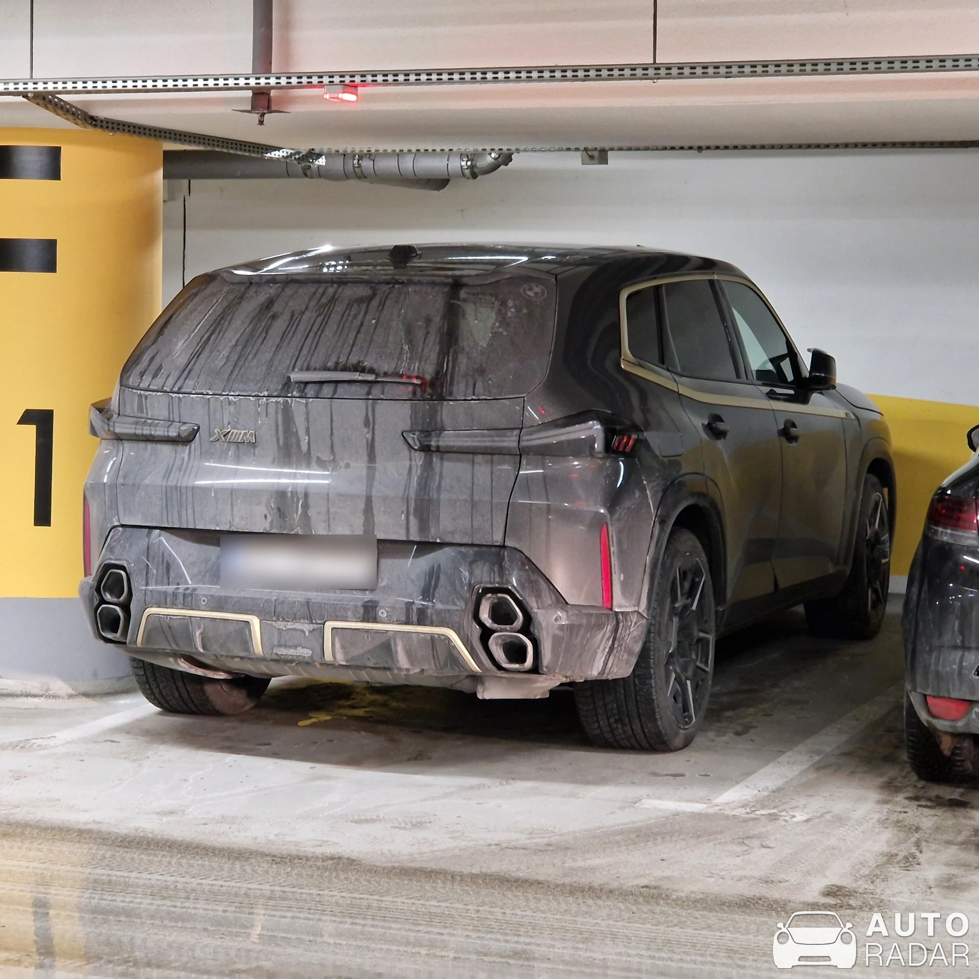 BMW XM G09 spotted in Warszawa, Poland